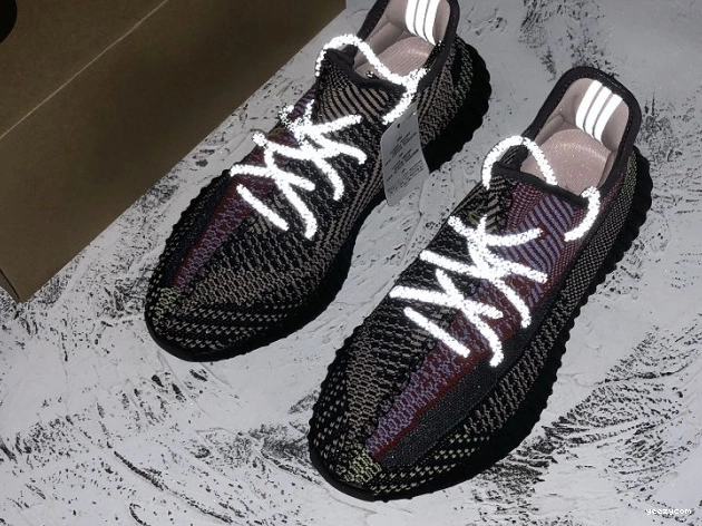 V2 Yeezy 350 Boost 